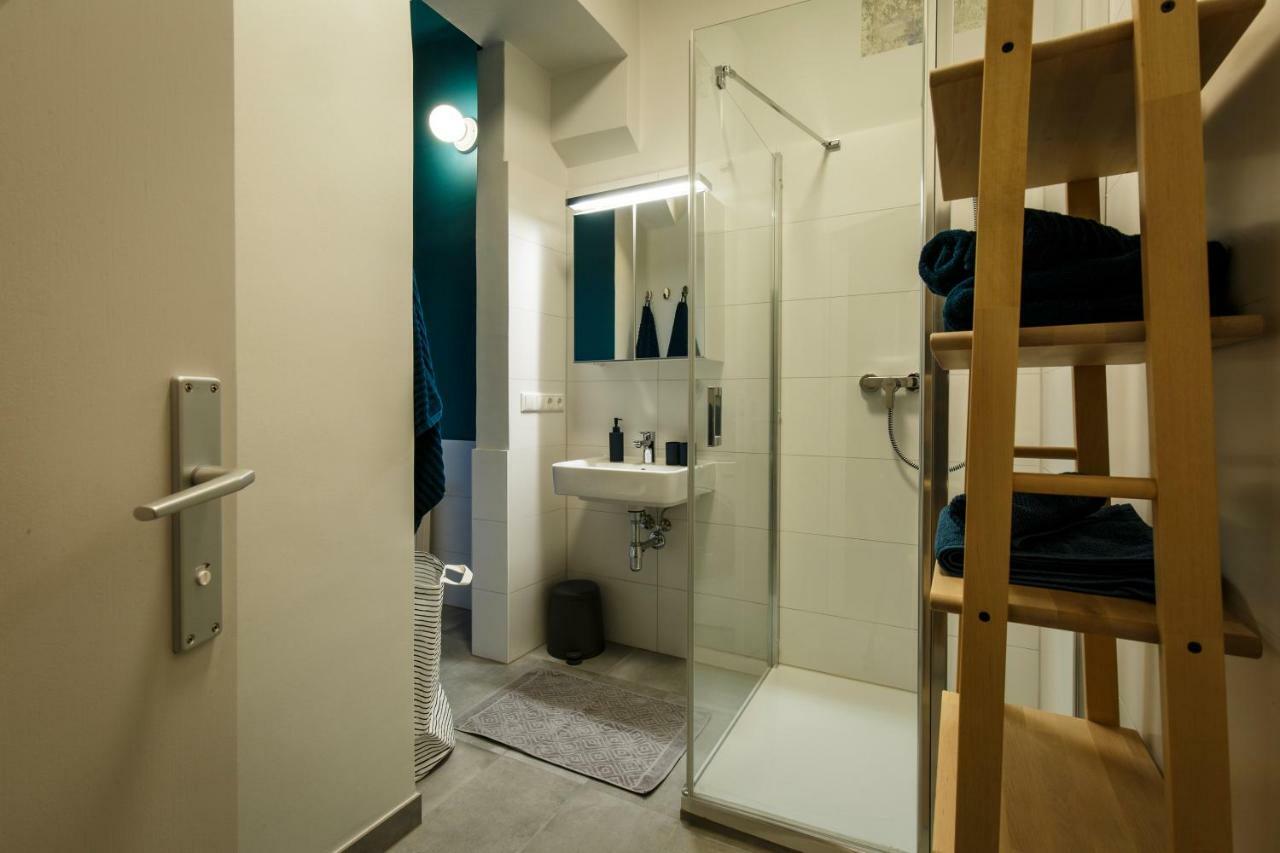 Blue Flat By Grazrentals Best Location & Free Parking Luaran gambar
